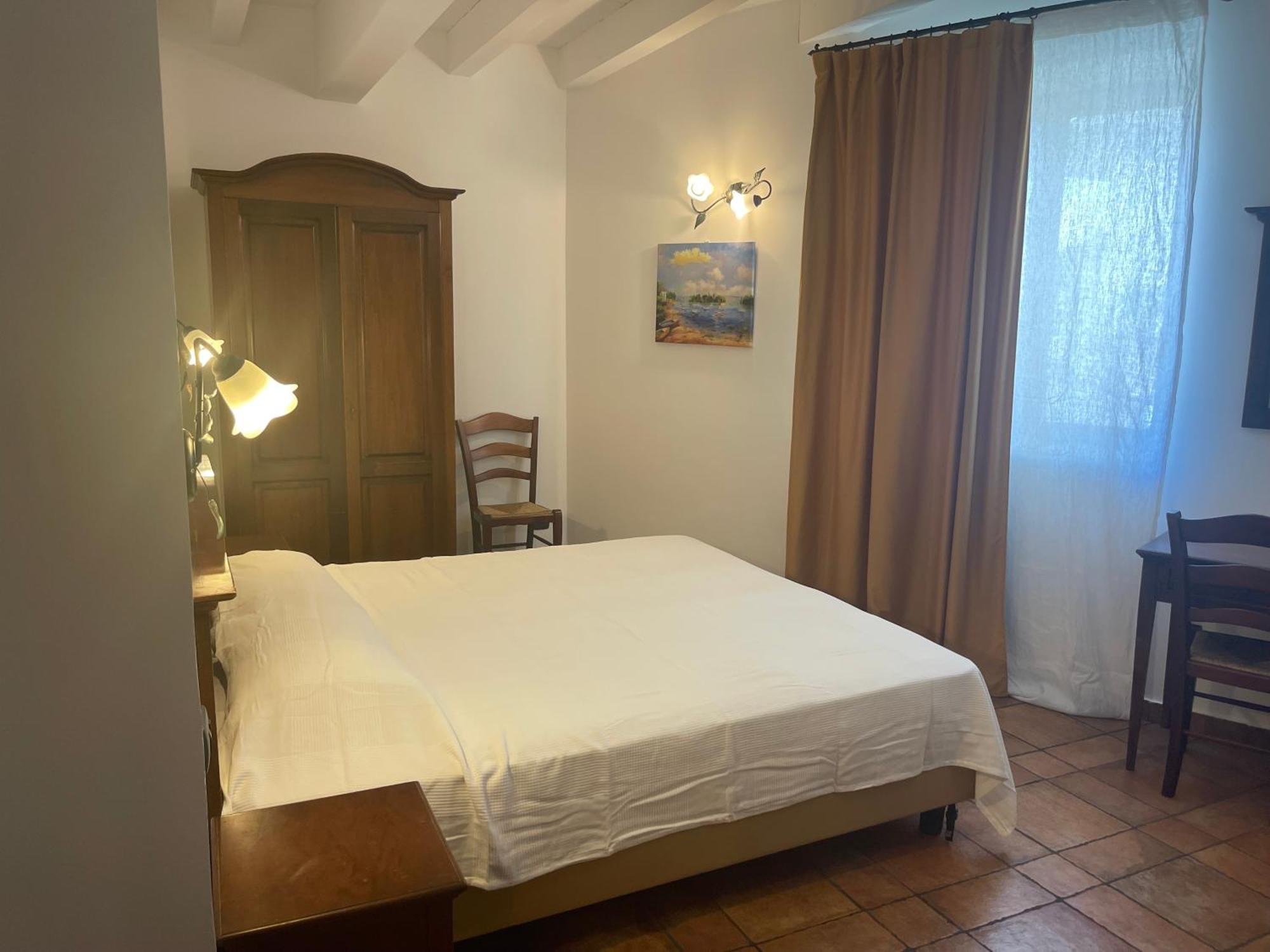 Hotel Capomulini 3 Stelle Acireale Exterior photo